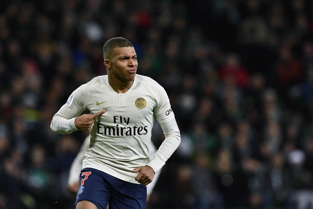 特朗普将公布下任美联储主席人选，哈西特领跑但面临复杂挑战